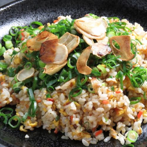 Garlic fried rice